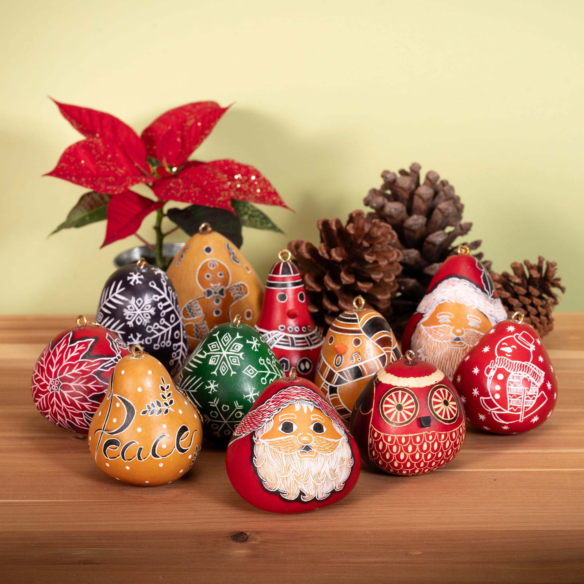 Christmas Mini Mix - Gourd Ornament (sold in 20's)