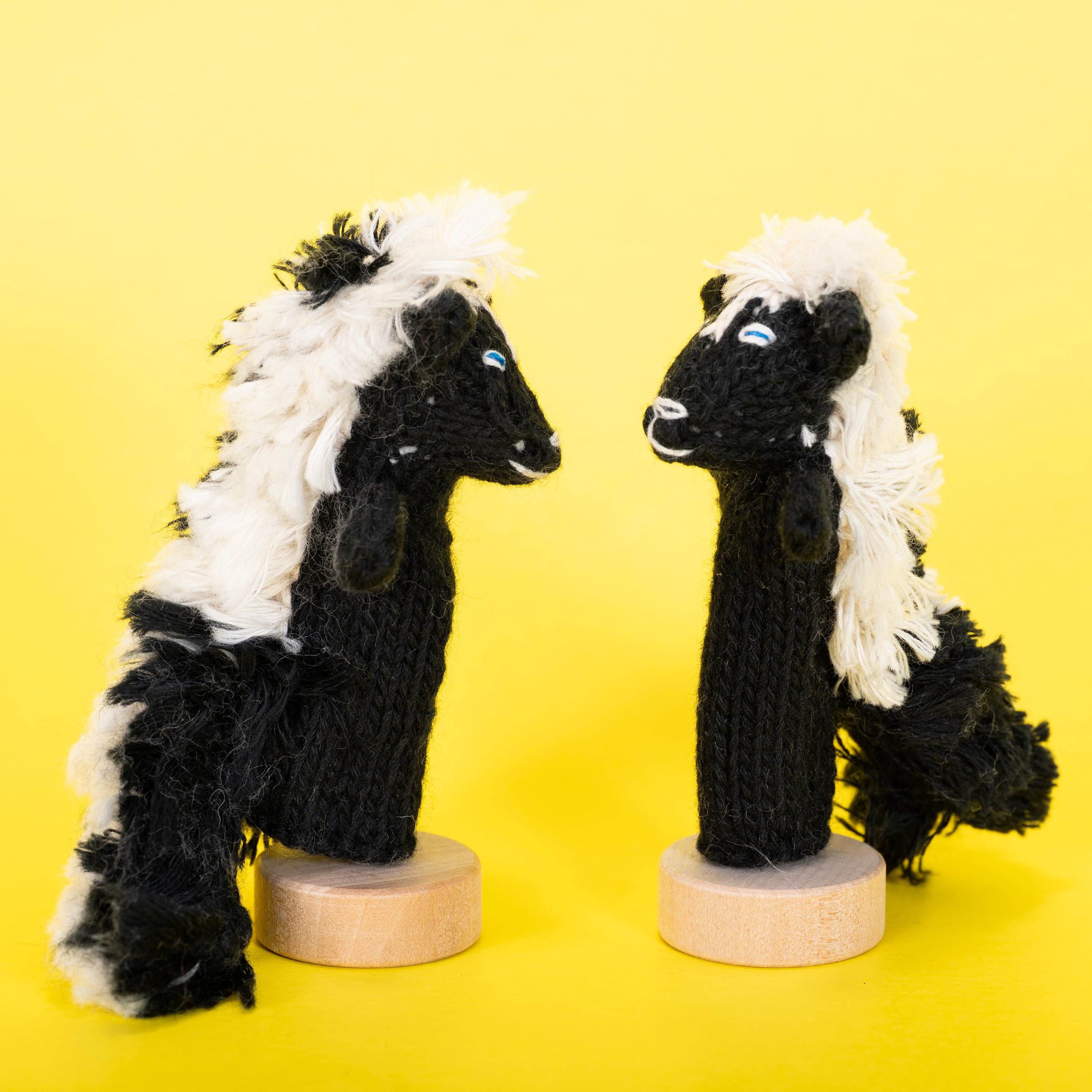 Skunk - Organic Cotton Finger Puppet