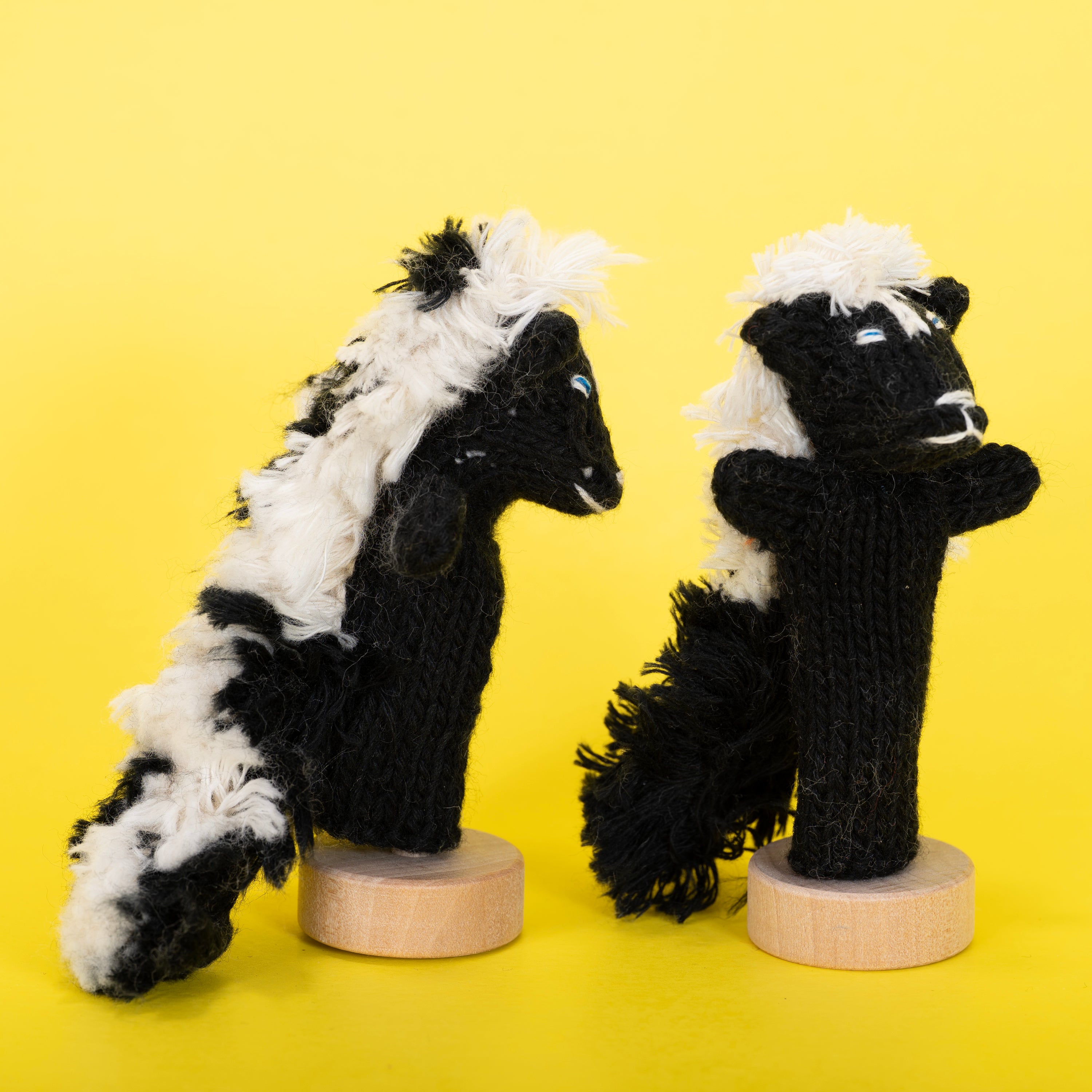 Skunk - Organic Cotton Finger Puppet