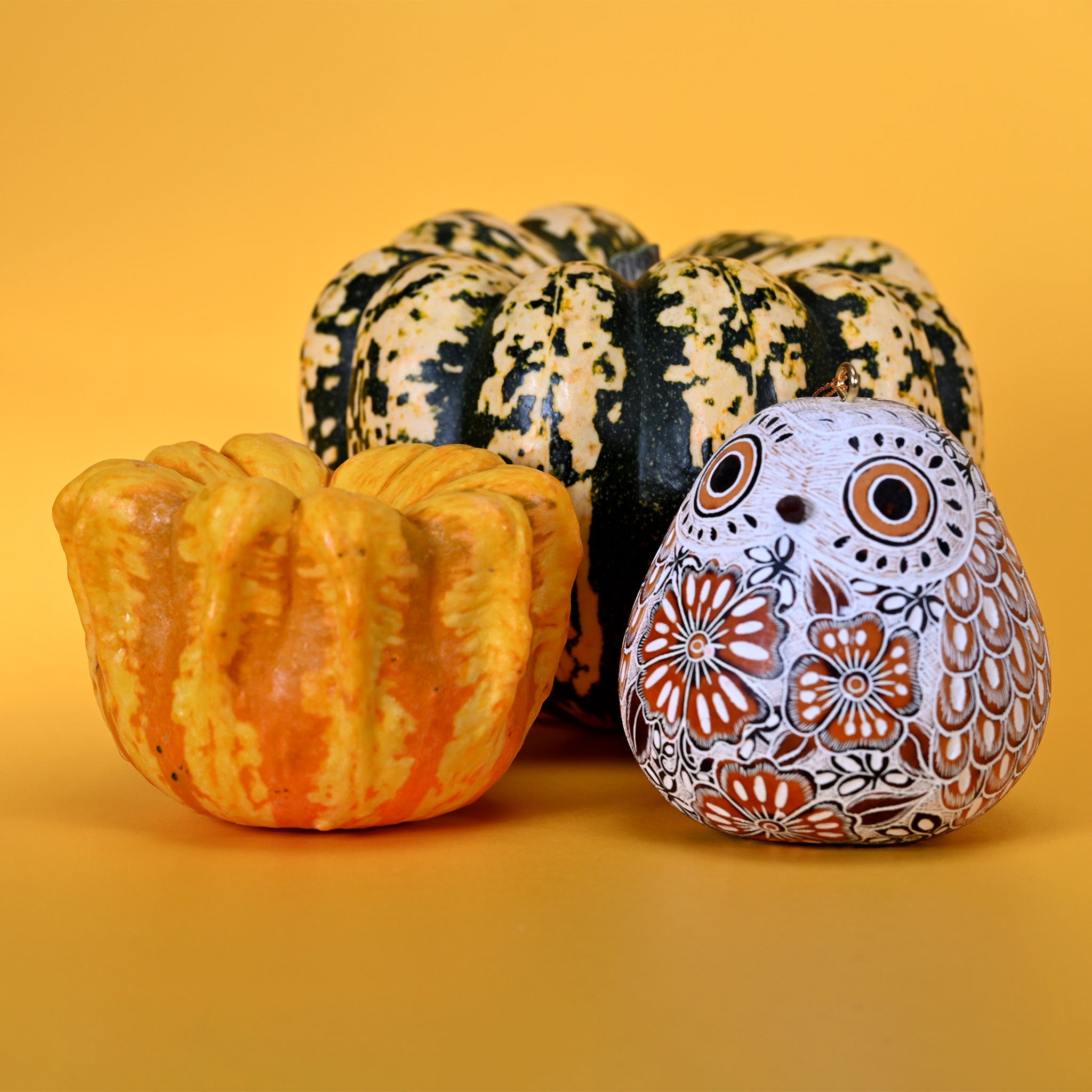 Snowy Owl - Gourd Ornament