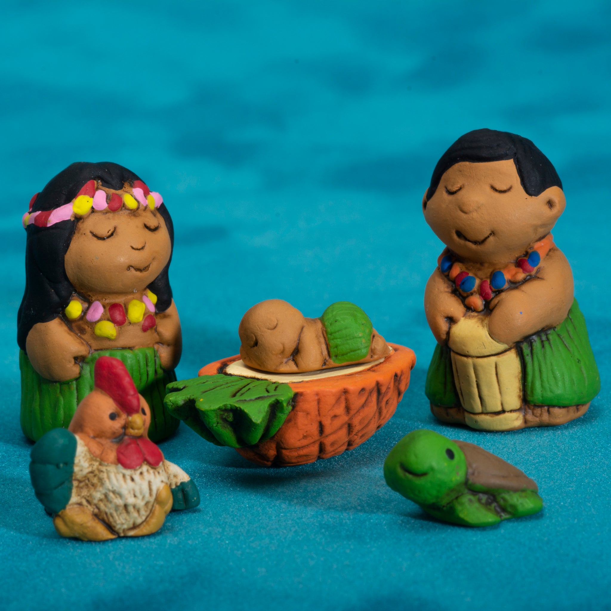 Hawaiian - Petite Nativity Set of 6, 1" H