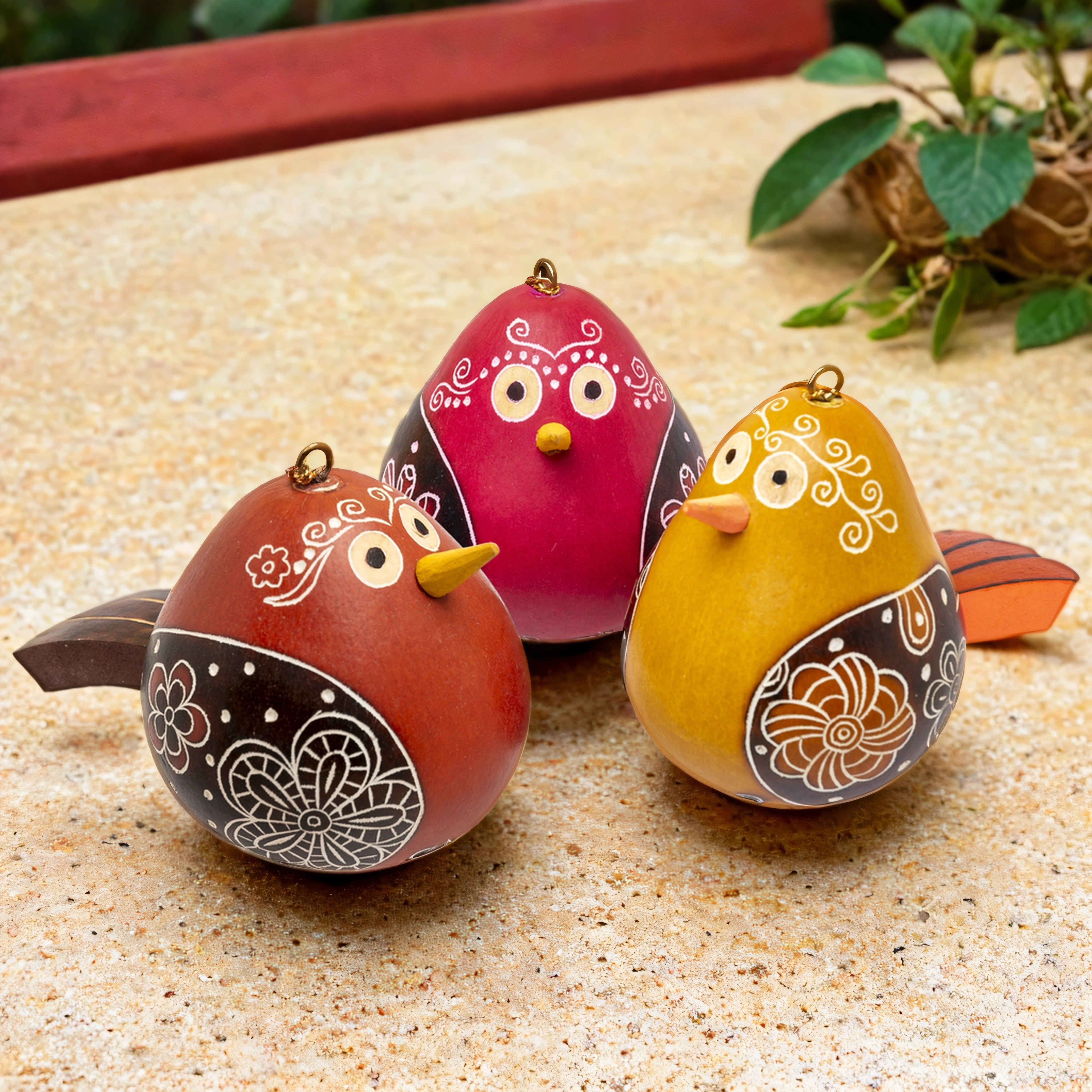 Flirty Bird - Gourd Ornament