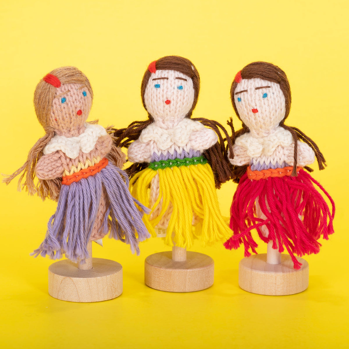 UKP050B_Hula_Girl_20250325_188