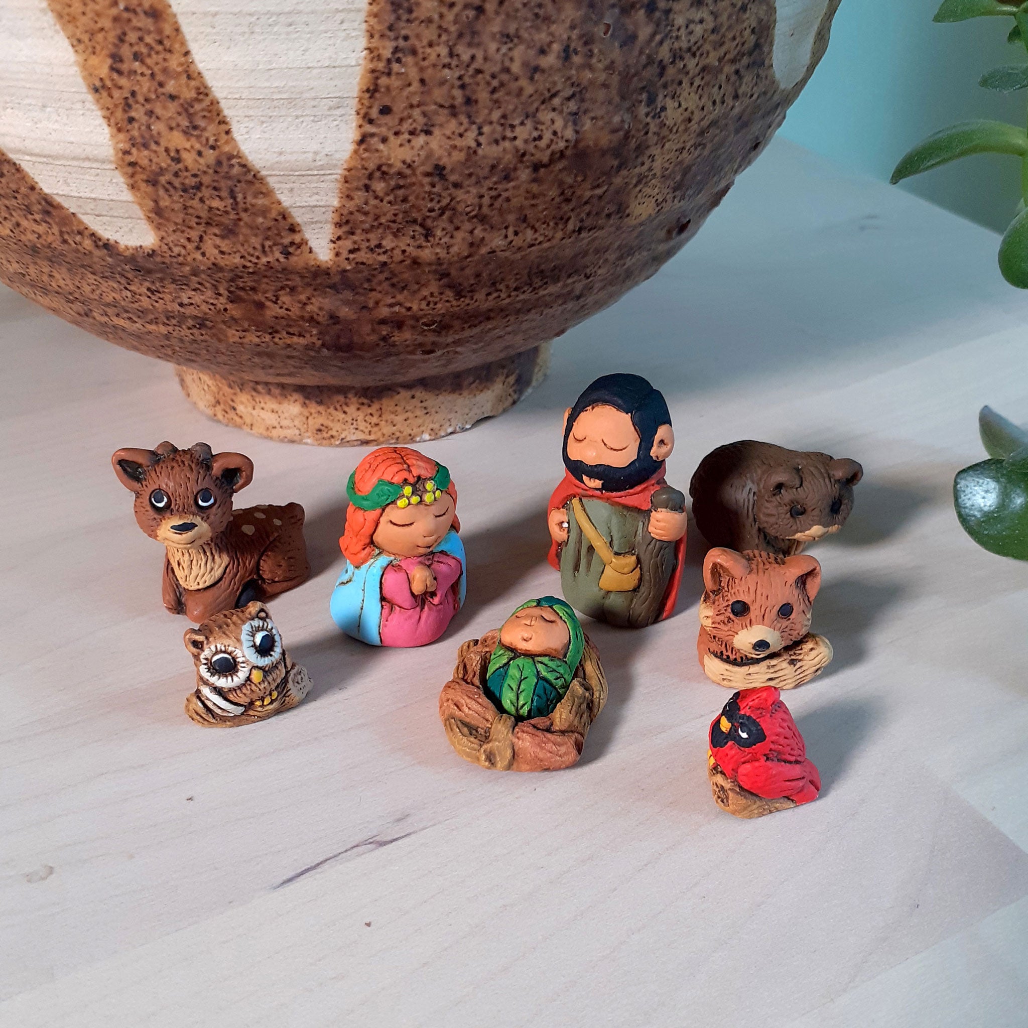 Woodsy - Mini Nativity Set of 9, 1"H